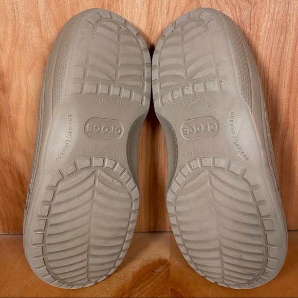 Crocs Clogs Sandals Brown TSS0207 - Picture 7 of 9